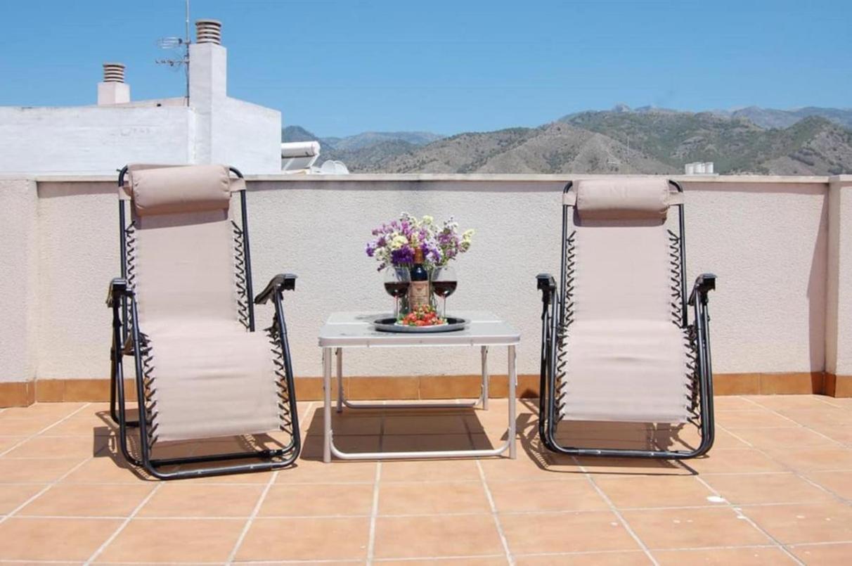 Fantastic 1 Bedroom Apartment In The Centre Of ネルハ エクステリア 写真