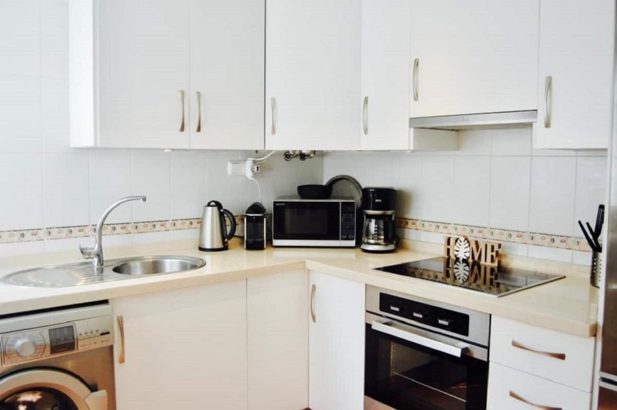 Fantastic 1 Bedroom Apartment In The Centre Of ネルハ エクステリア 写真