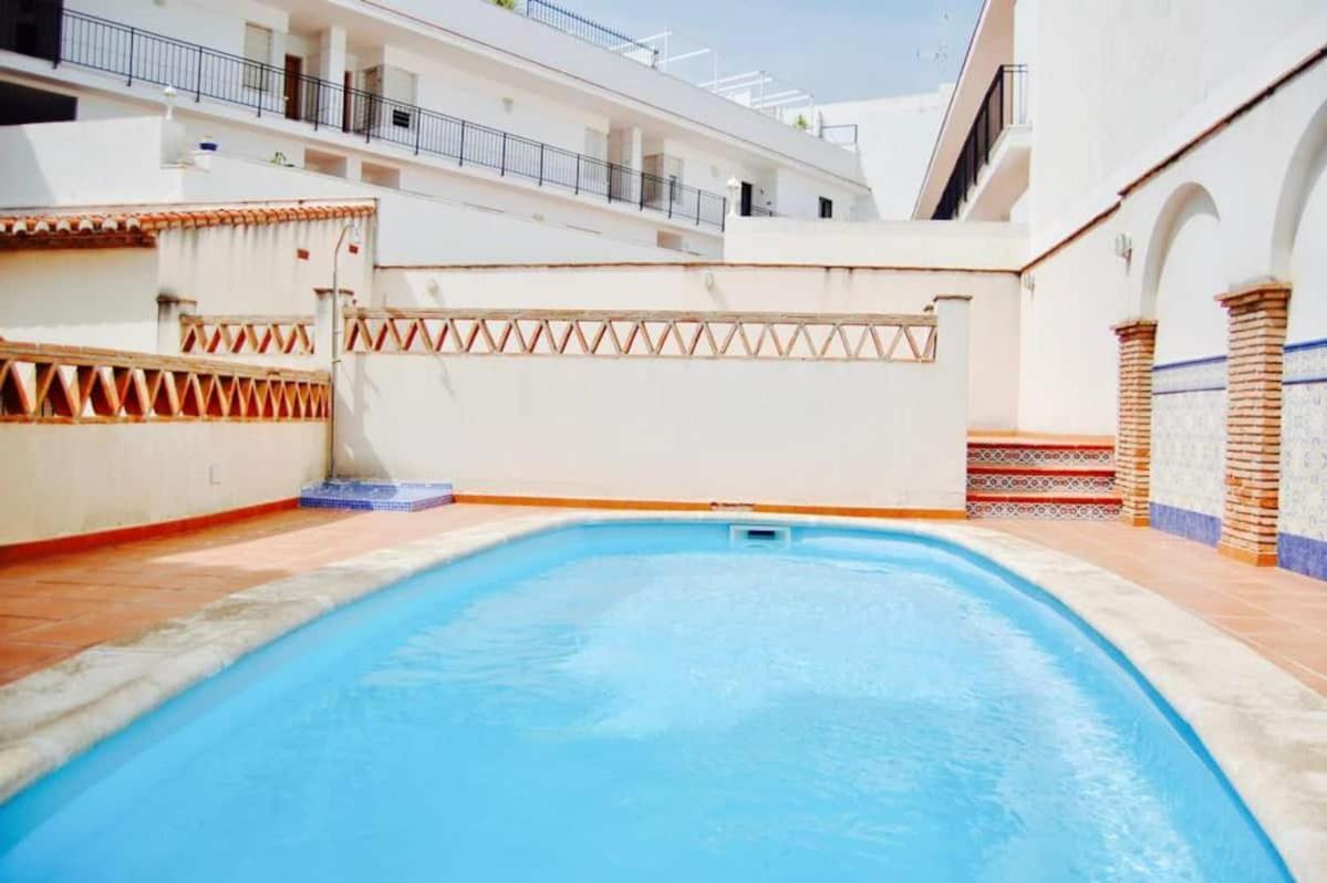 Fantastic 1 Bedroom Apartment In The Centre Of ネルハ エクステリア 写真